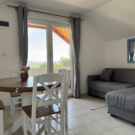 Forest House Apartman