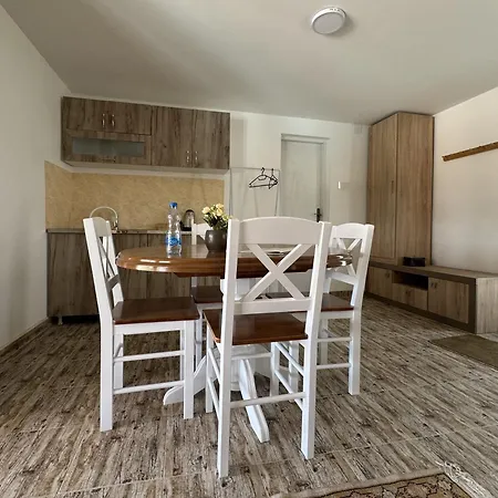 Апартаменты Forest House Beljina (Belgrade)