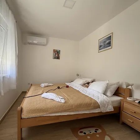 Forest House * Beljina (Belgrade)