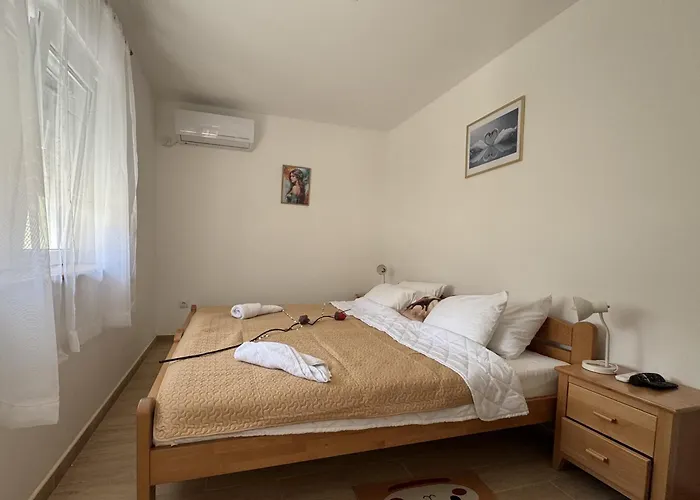 Forest House * Beljina (Belgrade)