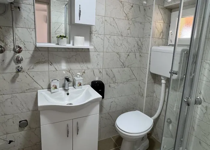 Forest House Beljina (Belgrade)